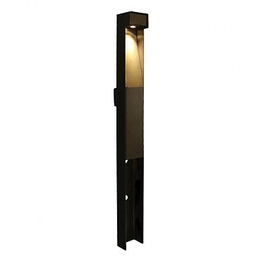 Tuinpaal Pro+ padverlichting met Niko New Hydro stopcontact