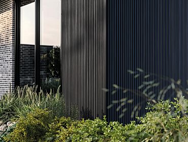 WPC WEO35 Gardenwall Ebony Black 33x170mm E Klasse (wb 140mm)