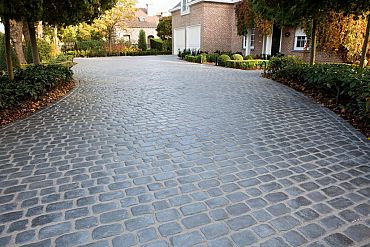 COURTSTONES BOORDSTEEN 50X8X20 BELGIAN BLUE