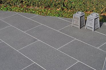 Paving Line Tibet Asian Black 2.0 20x40x5 cm Gevlamd