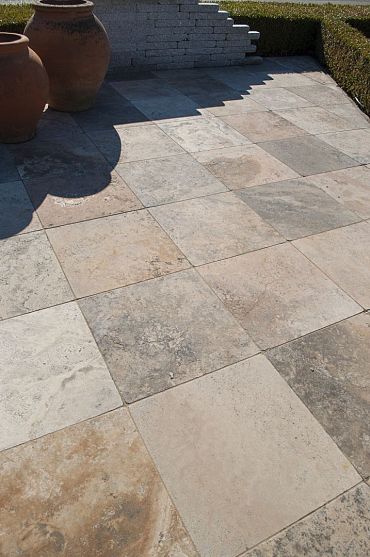 Travertin Scabas  60x60x3 cm Soft finish