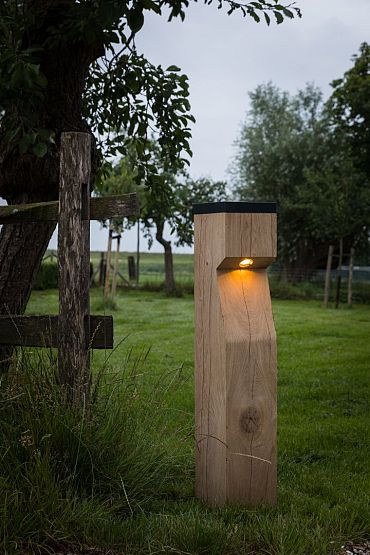 EYE Solar - 175x175x900mm + 600mm ingraven - Eiken - Amber