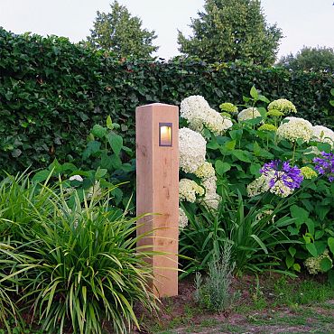 TORRE 150 - 150x150x900mm + 600mm ingraven - Kastanje - Amber - Kabel