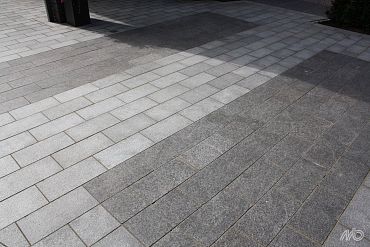 Paving Line Tibet Dark Grey 20x40x5 cm Gevlamd