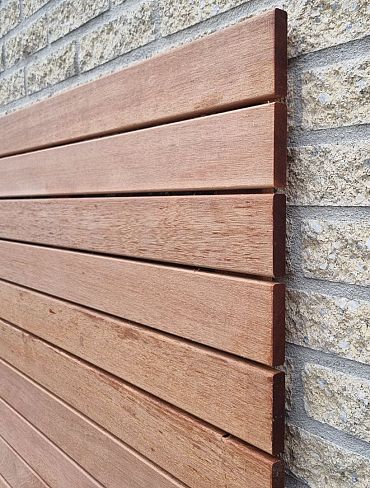Keruing scherm 50 180x180cm Premium FCQ FSC®100% FSC®-C003450