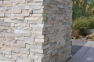 Stone Panels White Quarzite Corner piece (40+20)x15x1,5-2,5 cm Breukruw