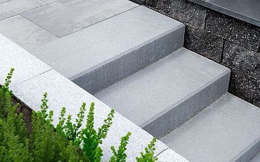 Facetto Traptrede Grijs 100x35x15