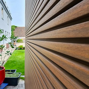 WPC WEO35 Gardenwall Ipé 33x170mm E Klasse (wb 140mm)