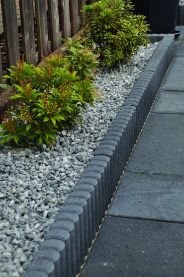 Mini Rondobandpalissade 6x25x50 cm Zwart