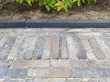 Betonband 5x15x100 antraciet