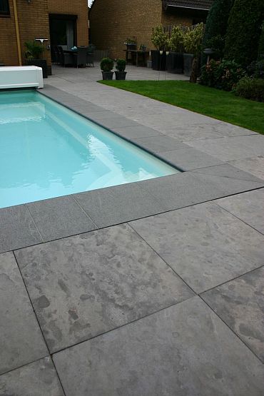 Spotted Bluestone Riven 60x60x3 cm Riven