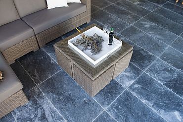 Antique Blue Light  80x80x3 cm Soft finish