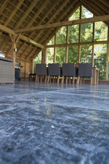 Antique Blue Light  80x80x3 cm Soft finish