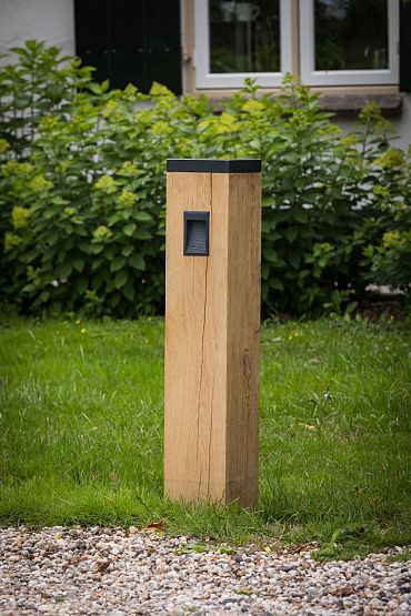 TORRE Solar - 175x175x900mm + 600mm ingraven - Eiken - Amber