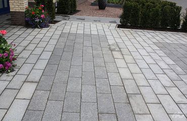 Paving Line Tibet Dark Grey 20x40x5 cm Gevlamd