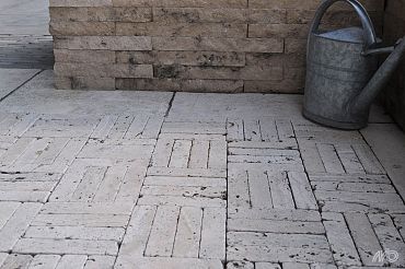 Paving Line Travertin Ivory Cream 20x5x5 cm Soft finish