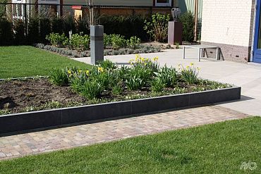 Opsluitband Spotted Bluestone 100x15x6 cm Geschuurd