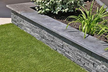 Stone Panels Black Quarzite 60x15x1,5-2,5 cm Breukruw