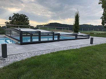 Tibet Asian White Riven 40x40x3 cm Riven