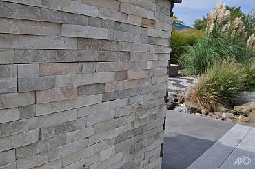 Stone Panels White Quarzite 60x15x1,5-2,5 cm Breukruw