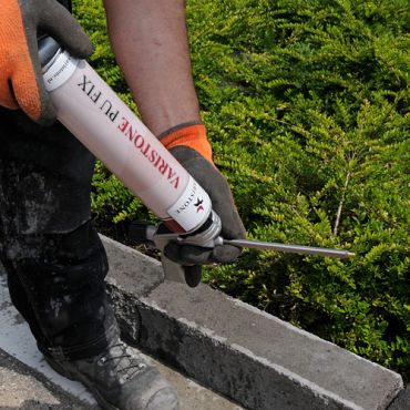 PU Fix 750 ml Geelbruin