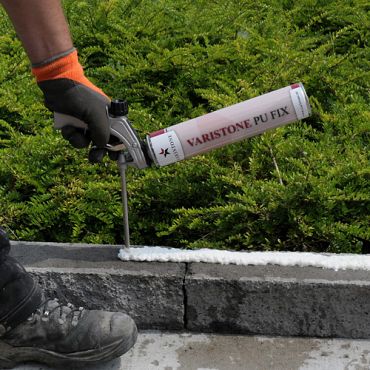 PU Fix 750 ml Geelbruin