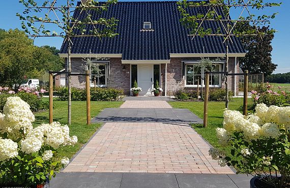 Tuinaanleg Nijemirdum Friesland